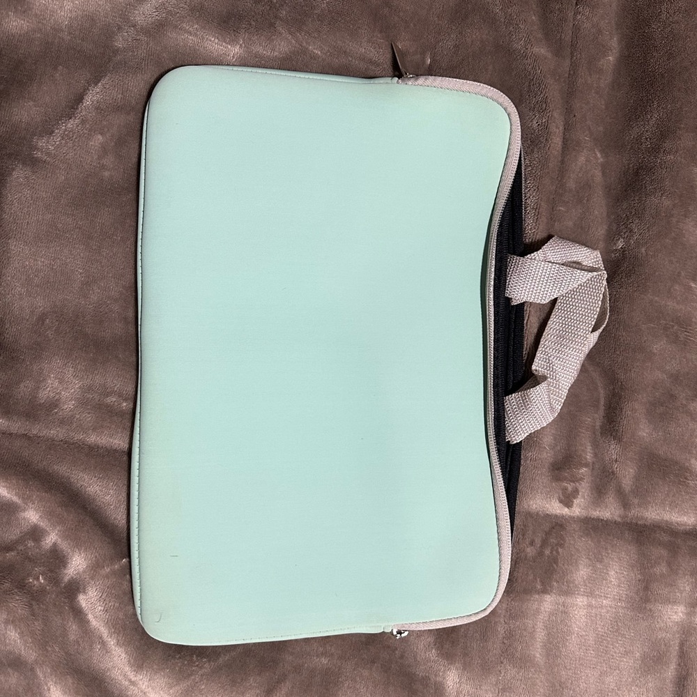 Computer bag/sleeve - Picture 2 of 3